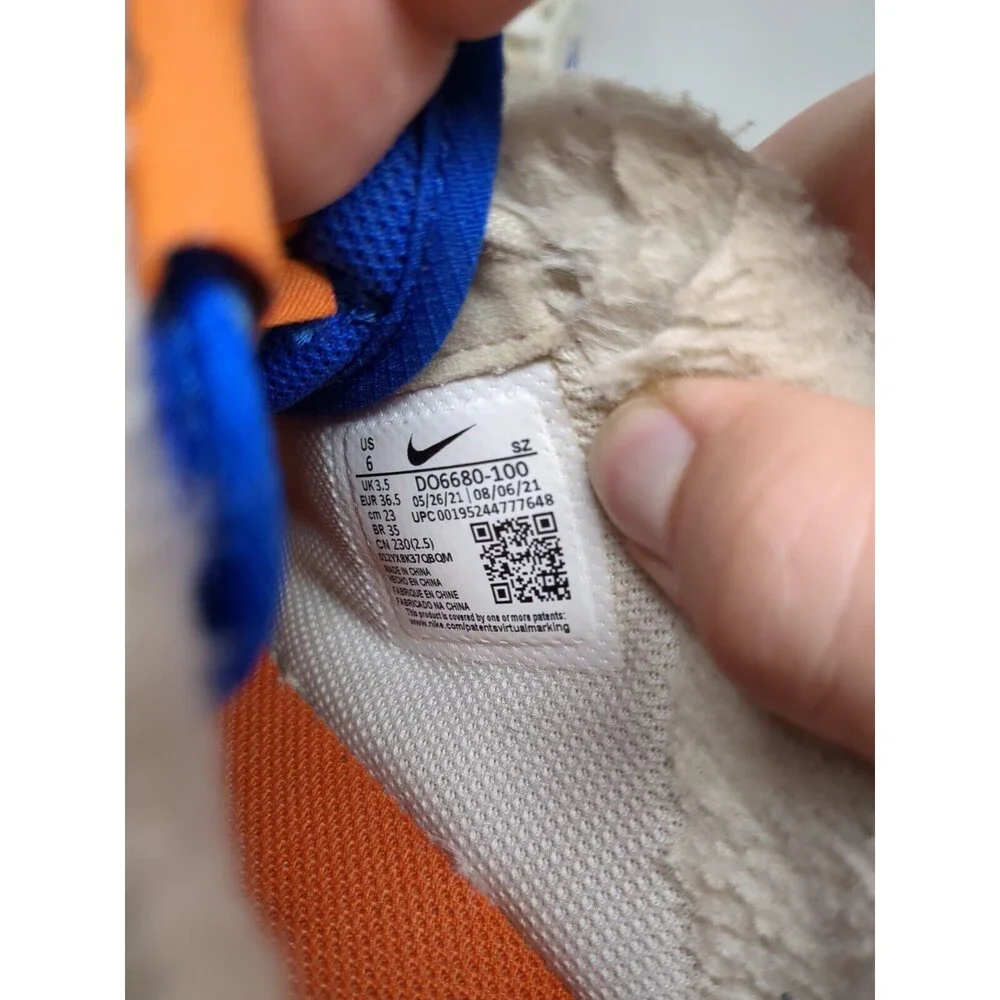 Nike Air Force 1 07 Sherpa Fleece‎ Women's Size 6 DO6680-100